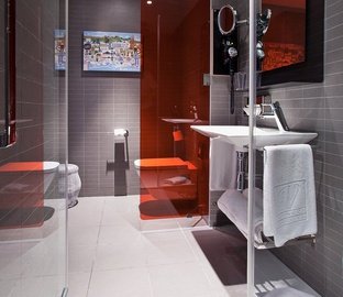Bathroom Vincci Bit 4*  Barcelona